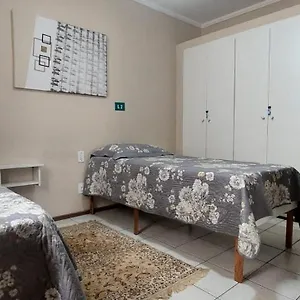Alojamento de Acomodação e Pequeno-almoço Palmeira